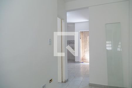 Sala de casa para alugar com 1 quarto, 27m² em Cidade Ademar, São Paulo