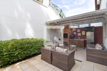 Casa de condomínio à venda com 140m², 3 quartos e 2 vagas Casa de condomínio à venda com 140m², 3 quartos e 2 vagasQuintal com churrasqueira