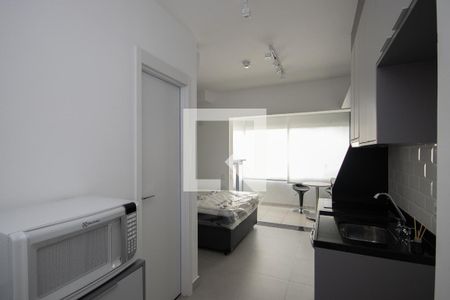 Cozinha de apartamento para alugar com 1 quarto, 26m² em Tucuruvi, São Paulo