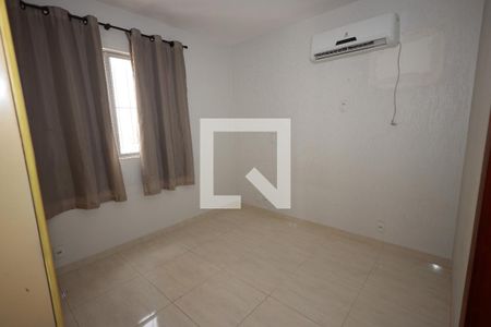 Quarto 3 de apartamento para alugar com 3 quartos, 776m² em Jardim Ana Lúcia, Goiânia