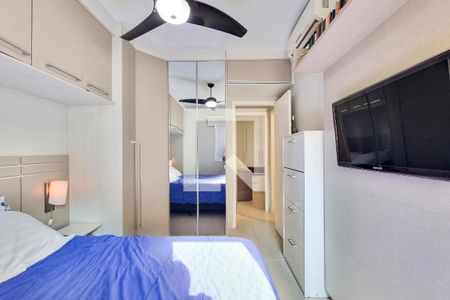 Suíte de apartamento para alugar com 2 quartos, 74m² em Parque Residencial Aquarius, São José dos Campos