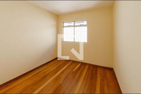 Quarto 1 de apartamento para alugar com 2 quartos, 80m² em Nova Granada, Belo Horizonte