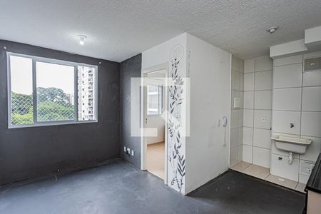 Sala, cozinha e área de serviço de apartamento para alugar com 2 quartos, 32m² em Vila Pirituba, São Paulo