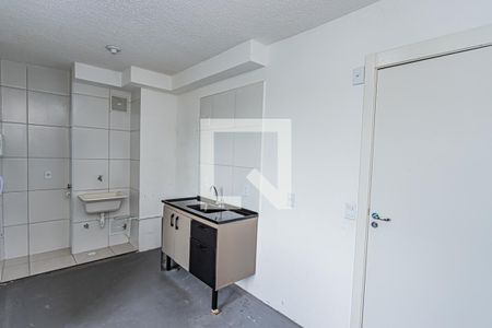 Sala, cozinha e área de serviço de apartamento para alugar com 2 quartos, 32m² em Vila Pirituba, São Paulo