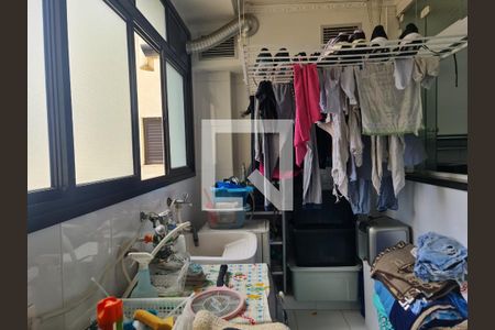 Apartamento para alugar com 150m², 4 quartos e 3 vagas Apartamento para alugar com 150m², 4 quartos e 3 vagasÁrea de Serviço