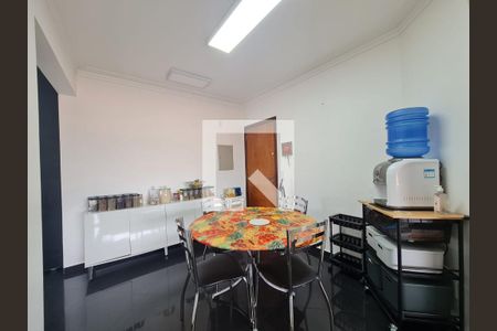 Apartamento para alugar com 150m², 4 quartos e 3 vagas Apartamento para alugar com 150m², 4 quartos e 3 vagasCozinha