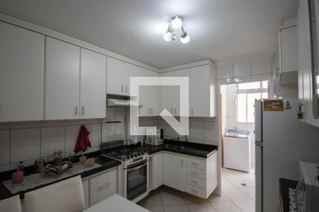 Cozinha de apartamento à venda com 3 quartos, 72m² em Vila Mazzei, São Paulo