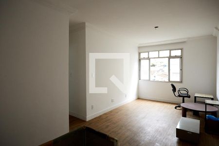 Sala de apartamento à venda com 3 quartos, 80m² em Floresta, Belo Horizonte