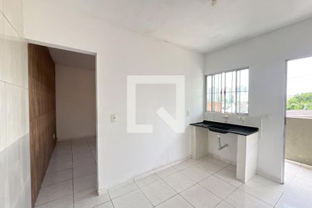 Cozinha de casa para alugar com 1 quarto, 25m² em Sítio Morro Grande, São Paulo