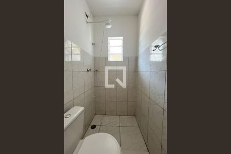 Banheiro de casa para alugar com 1 quarto, 25m² em Sítio Morro Grande, São Paulo