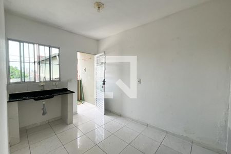 Cozinha de casa para alugar com 1 quarto, 25m² em Sítio Morro Grande, São Paulo