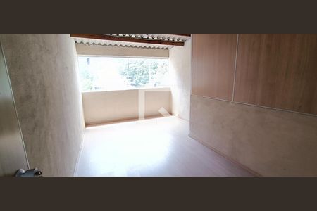 Sala/Cozinha de casa para alugar com 1 quarto, 60m² em Vila Indiana, Taboão da Serra