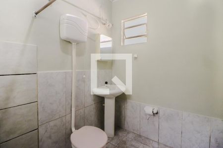 Banheiro de casa de condomínio para alugar com 1 quarto, 46m² em Cristo Redentor, Porto Alegre