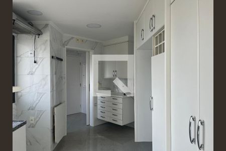 Cozinha de apartamento à venda com 3 quartos, 160m² em Alto da Lapa, São Paulo