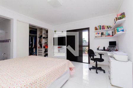 Quarto 1 - suíte com varanda e Closet de casa à venda com 3 quartos, 192m² em Cidade Patriarca, São Paulo