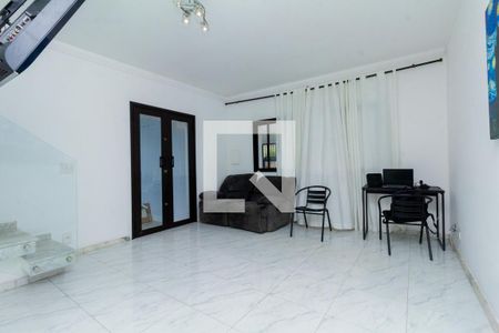 Sala de casa à venda com 3 quartos, 192m² em Cidade Patriarca, São Paulo