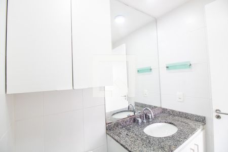 Banheiro de apartamento para alugar com 1 quarto, 32m² em Santo Amaro, São Paulo