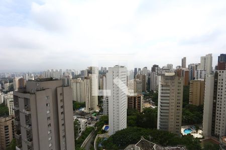 Sala  vista de apartamento para alugar com 4 quartos, 238m² em Vila Suzana, São Paulo