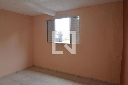 Quarto 1 de casa para alugar com 2 quartos, 50m² em Vila Santo Alberto, Santo André