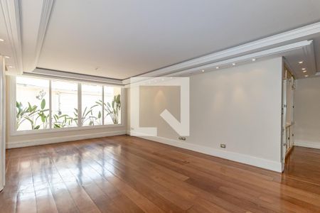 Sala de casa para alugar com 4 quartos, 600m² em Planalto Paulista, São Paulo