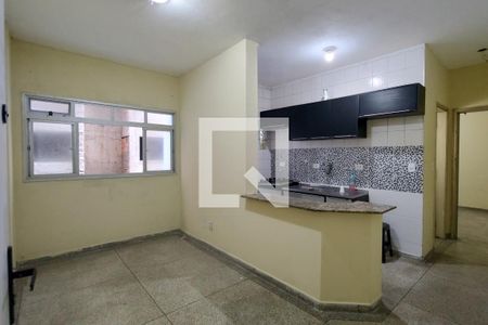 Sala de apartamento para alugar com 1 quarto, 38m² em Boqueirão, Praia Grande