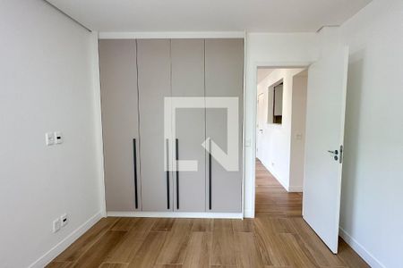 Quarto 01 de apartamento para alugar com 2 quartos, 64m² em Lagoa, Rio de Janeiro