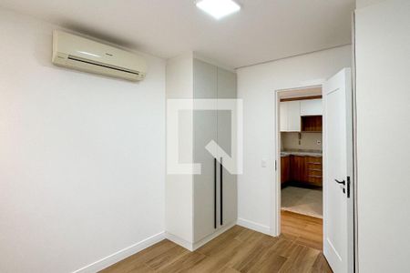 Quarto 02 de apartamento para alugar com 2 quartos, 64m² em Lagoa, Rio de Janeiro