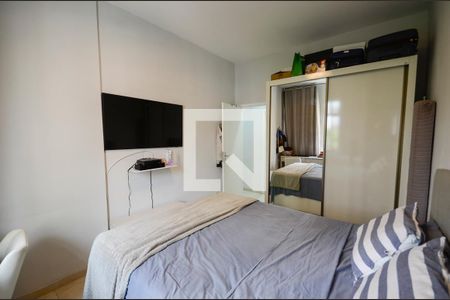 Quarto 1 de apartamento à venda com 3 quartos, 121m² em Tijuca, Rio de Janeiro