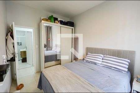 Quarto 1 de apartamento à venda com 3 quartos, 121m² em Tijuca, Rio de Janeiro