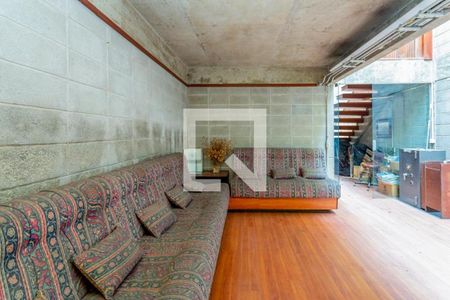 Casa à venda com 1 quarto, 155m² em Vila Lusitania, São Bernardo do Campo