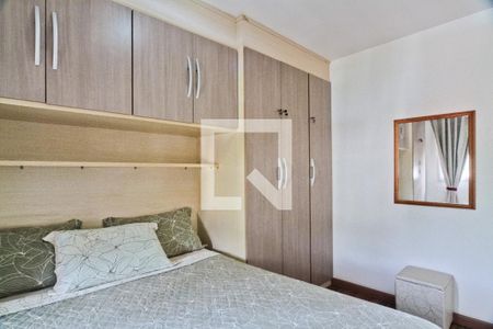 Quarto 1 de apartamento à venda com 2 quartos, 53m² em Vila Mangalot, São Paulo