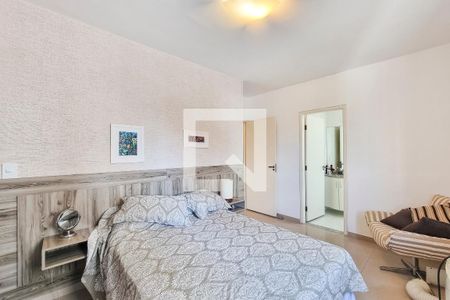 Suíte de apartamento para alugar com 3 quartos, 90m² em Centro, Jacareí