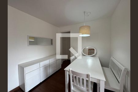 Sala de apartamento para alugar com 2 quartos, 93m² em Recreio dos Bandeirantes, Rio de Janeiro