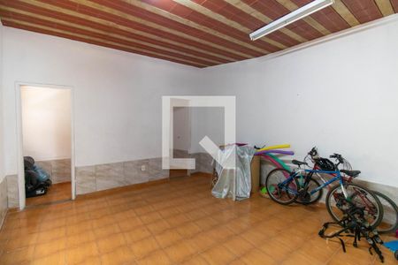 Sala 2 de casa à venda com 2 quartos, 300m² em Barreto, Niterói