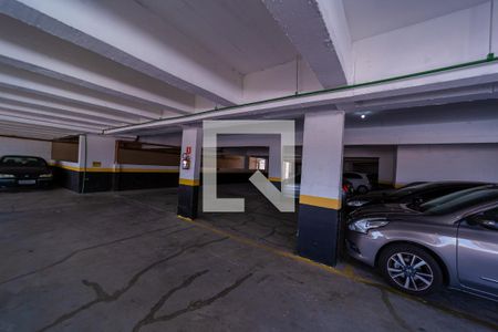 Apartamento à venda com 113m², 2 quartos e 2 vagas Apartamento à venda com 113m², 2 quartos e 2 vagasGaragem