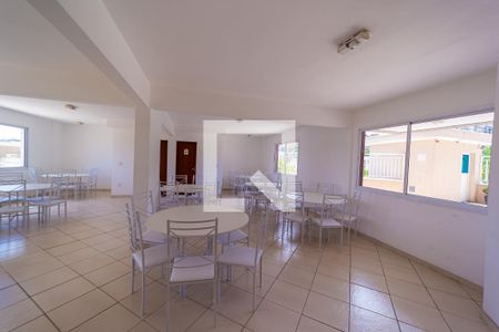 Apartamento à venda com 113m², 2 quartos e 2 vagas Apartamento à venda com 113m², 2 quartos e 2 vagasÁrea comum - Salão de festas