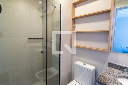 Banheiro de apartamento para alugar com 1 quarto, 29m² em Jardim Prudência, São Paulo