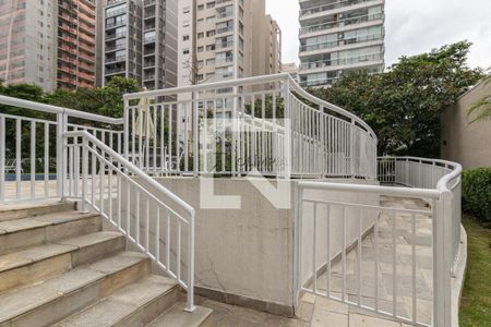 Apartamento à venda com 3 quartos, 210m² em Vila Olímpia, São Paulo