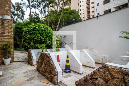 Apartamento à venda com 2 quartos, 98m² em Vila Uberabinha, São Paulo