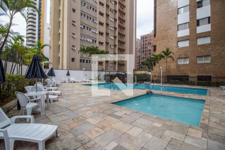 Apartamento à venda com 2 quartos, 98m² em Vila Uberabinha, São Paulo