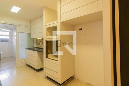 Apartamento à venda com 3 quartos, 145m² em Vila Cordeiro, São Paulo