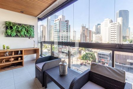 Apartamento à venda com 1 quarto, 67m² em Vila Olímpia, São Paulo