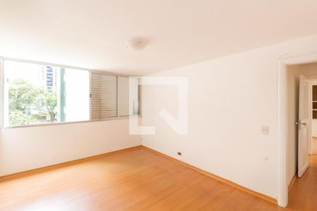 Apartamento à venda com 3 quartos, 135m² em Itaim Bibi, São Paulo