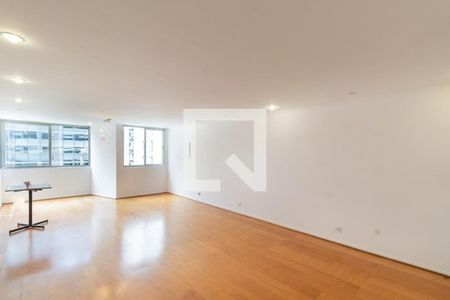 Apartamento à venda com 3 quartos, 135m² em Itaim Bibi, São Paulo