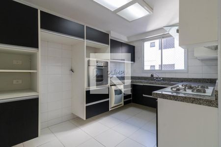 Apartamento à venda com 3 quartos, 133m² em Pinheiros, São Paulo