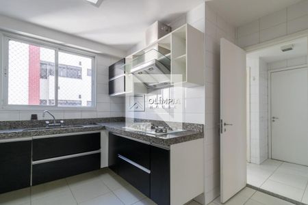 Apartamento à venda com 3 quartos, 133m² em Pinheiros, São Paulo