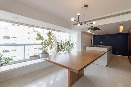 Apartamento à venda com 2 quartos, 174m² em Vila Clementino, São Paulo