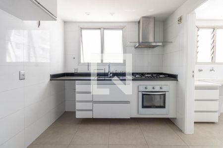 Apartamento à venda com 3 quartos, 117m² em Jardim Vila Mariana, São Paulo