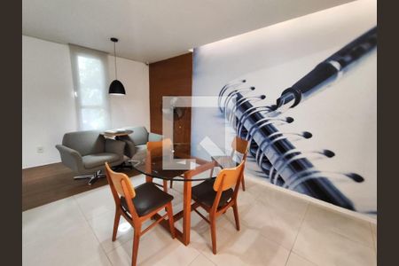 Apartamento à venda com 2 quartos, 80m² em Vila Ipojuca, São Paulo