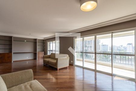 Apartamento à venda com 4 quartos, 212m² em Vila Nova Conceição, São Paulo